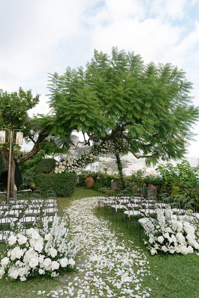 destination wedding photographer, floral arrangements, amalfi coast wedding photographer, santa caterina wedding, garden wedding