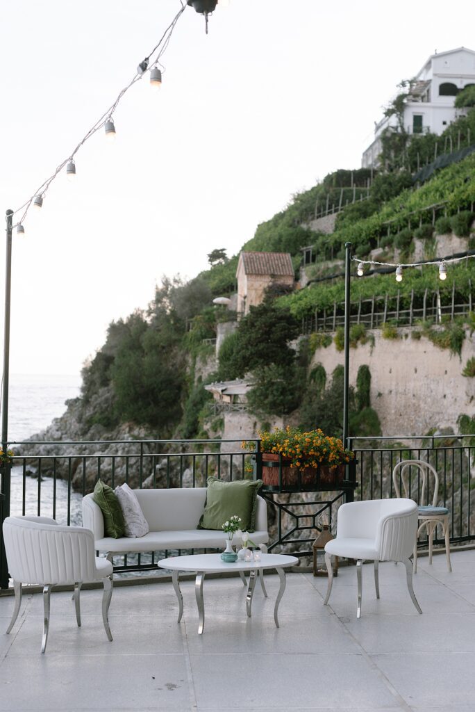 destination wedding photographer, floral arrangements, amalfi coast wedding photographer, santa caterina wedding, garden wedding, rooftop reception
