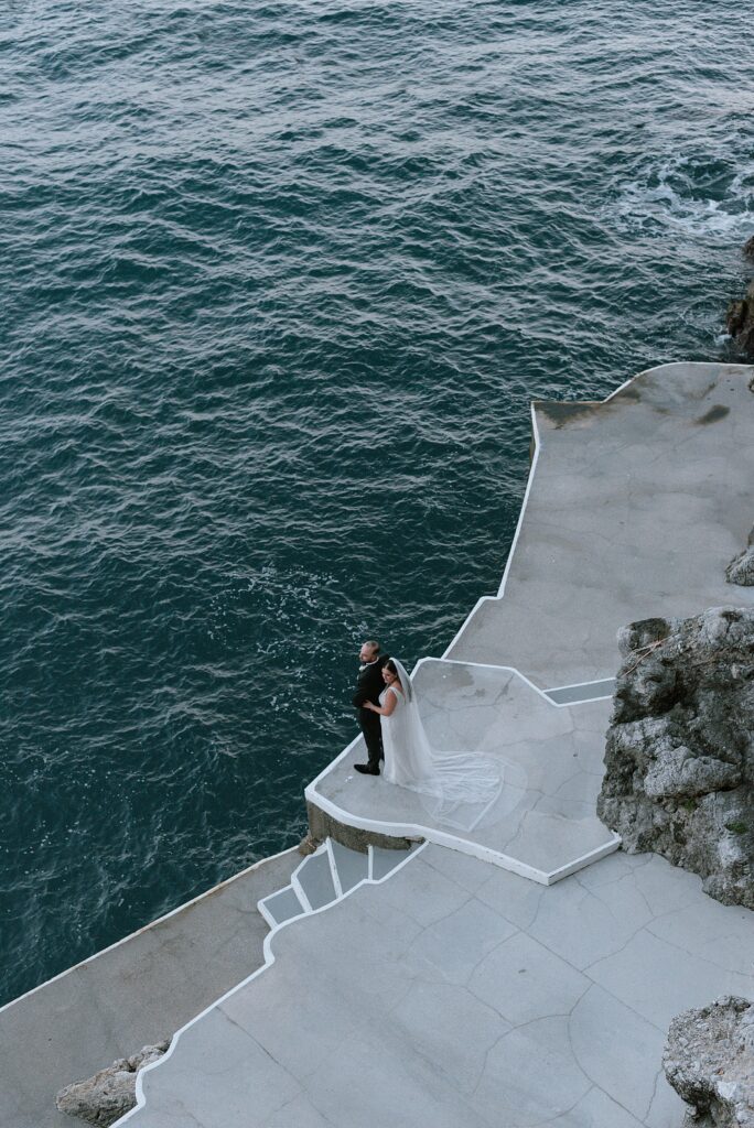 destination wedding photographer, floral arrangements, amalfi coast wedding photographer, santa caterina wedding, garden wedding, rooftop reception